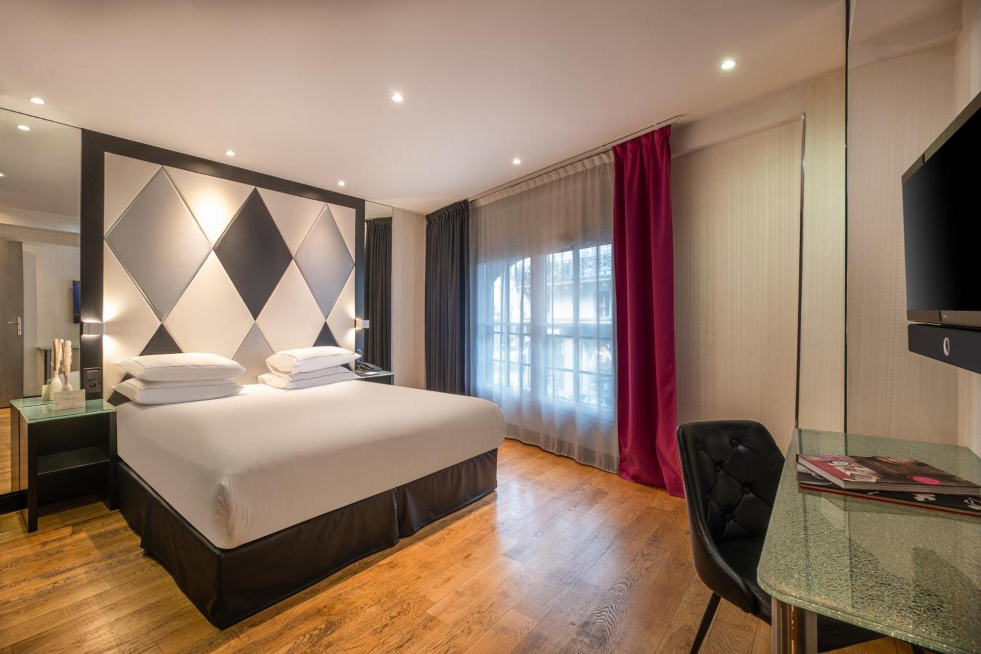 Hotel L'empire - Louvre París